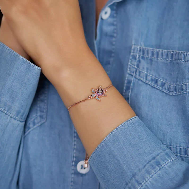 Zircon inlaid cute little turtle bracelet
